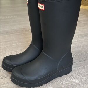 Hunter Black Women’s Tall Matte Rain Boots